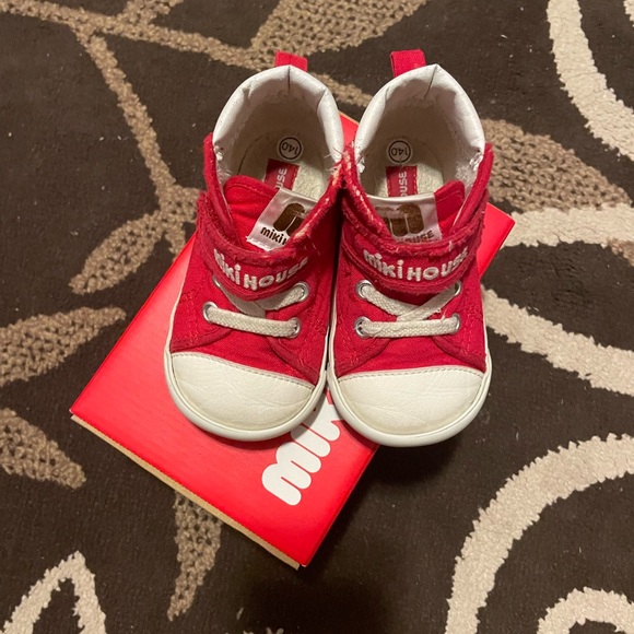Mikihouse Red Sneakers Baby/Toddler Size 8 - Picture 3 of 5